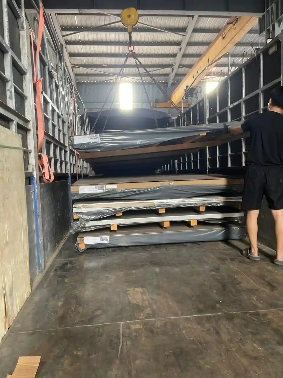 Cam kết an toàn khi vận chuyển hàng nặng